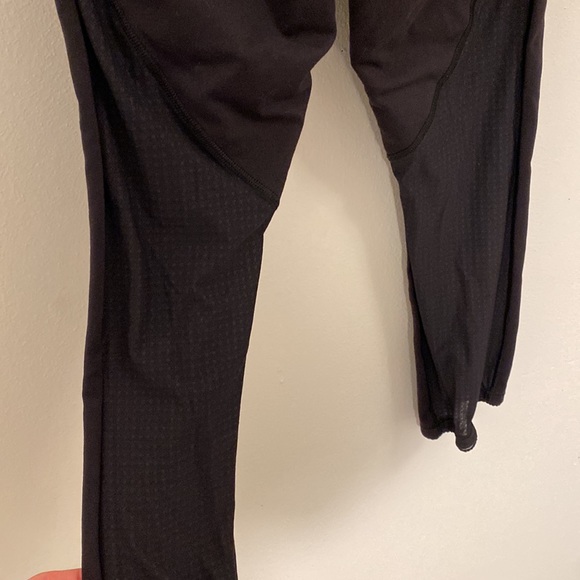 Lululemon Athletica Wunder Under Tech Mesh Cropped Leggings - Picture 4 of 6